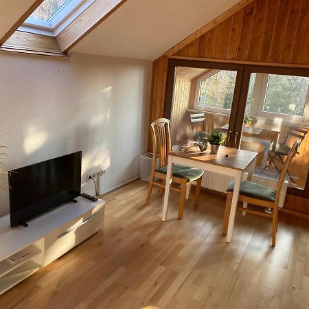 Ruhige Ferienwohnung Dreihansen Lossnitz Bagian luar foto