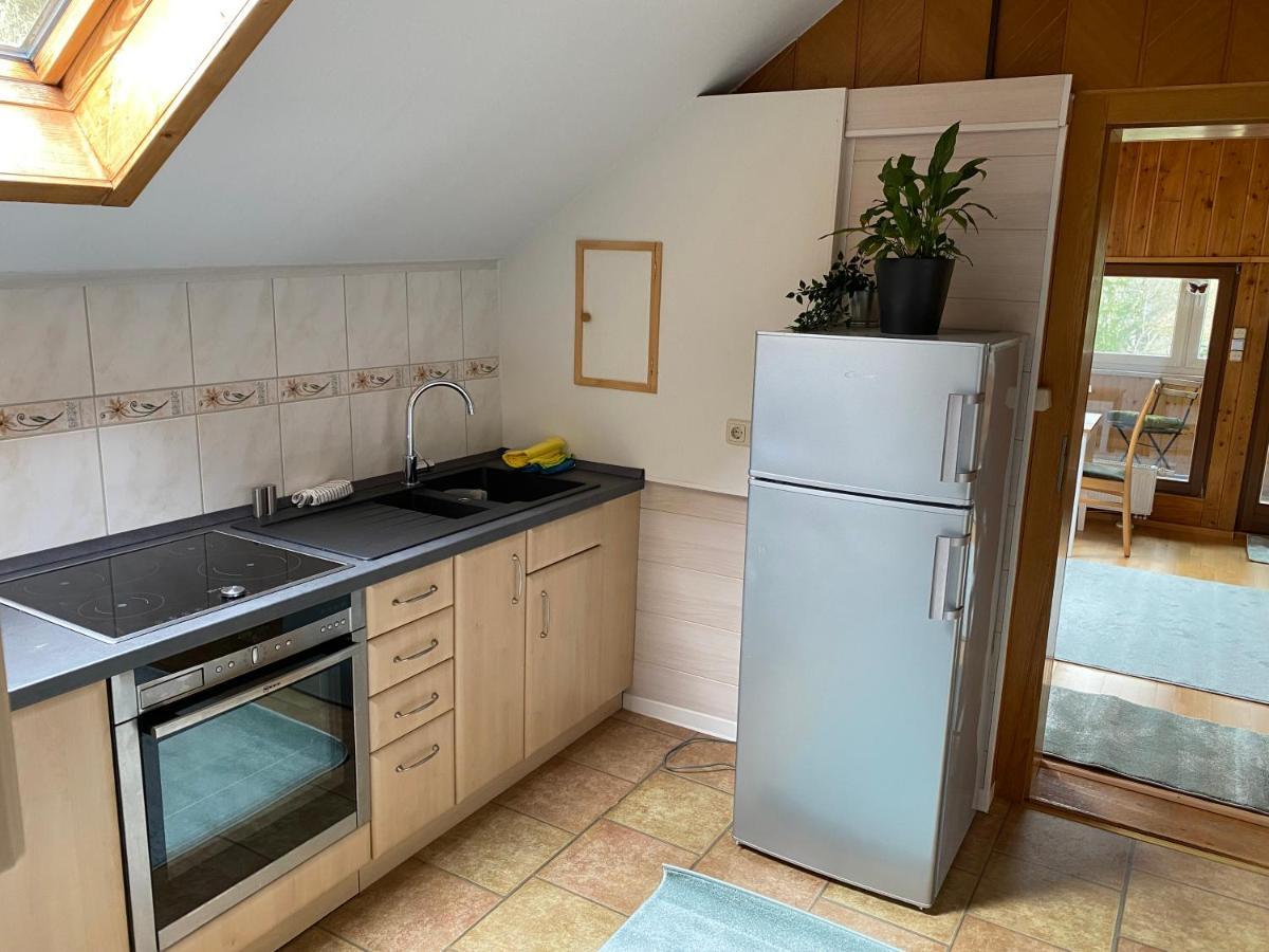 Ruhige Ferienwohnung Dreihansen Lossnitz Bagian luar foto
